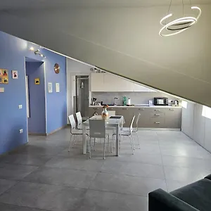 https://wanda-house.hotels-amalfi.com